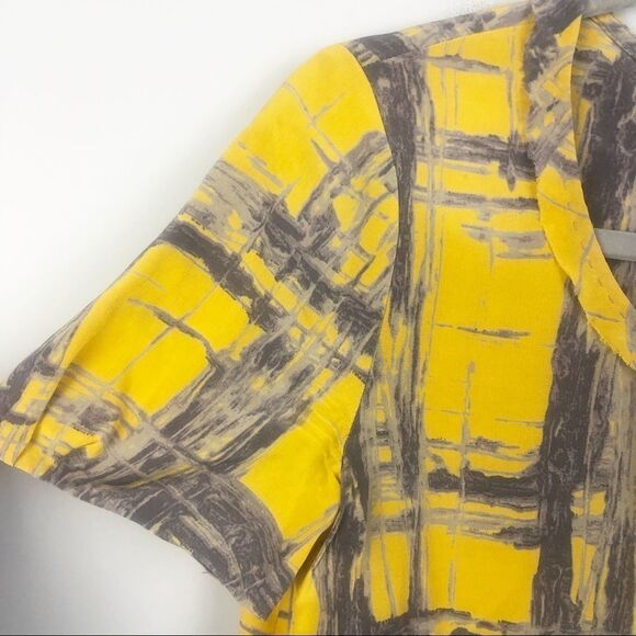 VERA WANG | Layered Detail Silk Blouse Yellow Sz 6 - Picture 3 of 10